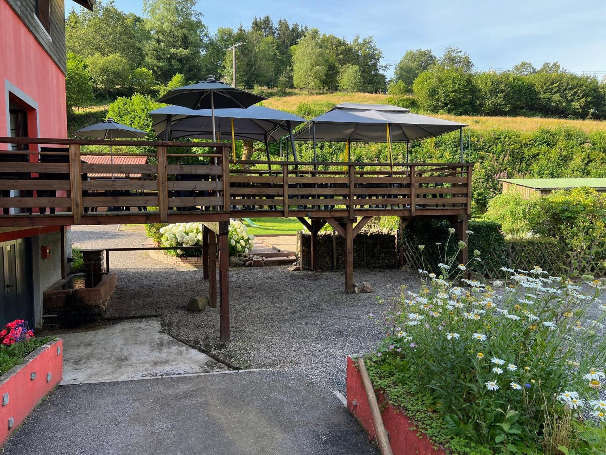 Auberge Restaurant La Roseraie Grandrupt Eksteriør billede