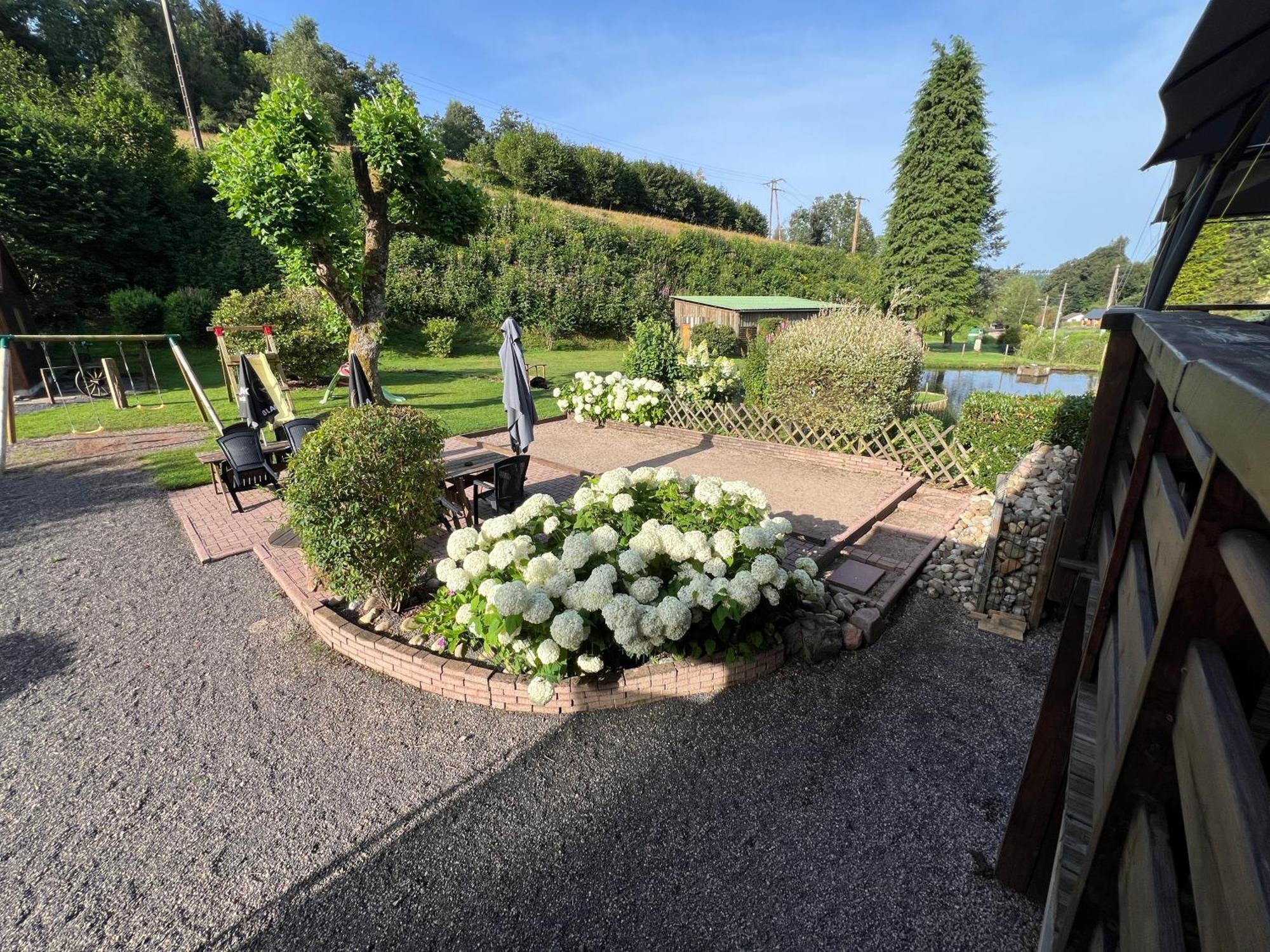 Auberge Restaurant La Roseraie Grandrupt Eksteriør billede