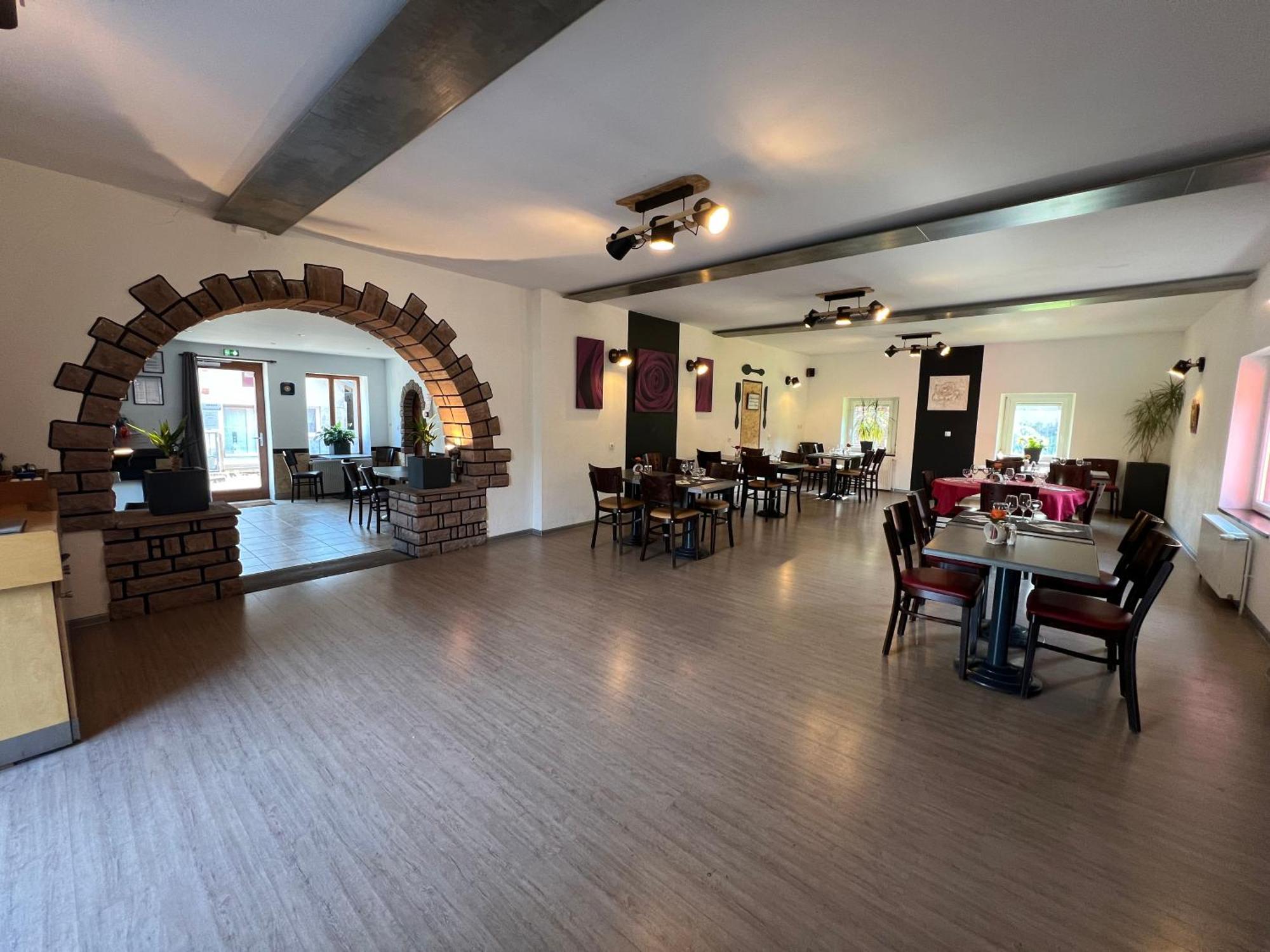 Auberge Restaurant La Roseraie Grandrupt Eksteriør billede